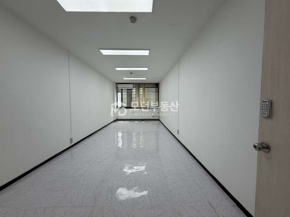 서울 강남구 논현동 언주역 5분 가성비 최상 월 고정비 적은 소형 사무실 사업자등록가능 월세 매물번호 10636 사진 7