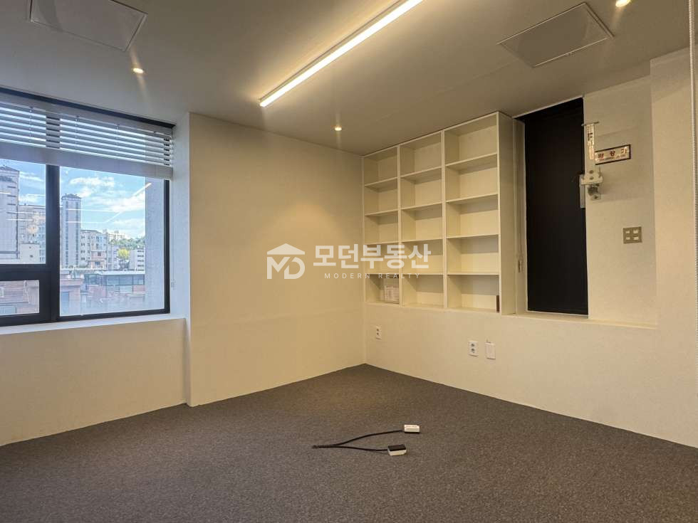 서울 강남구 역삼동 역삼동 사무실 임대 ㅣ 60평대 역삼초교사거리 청암빌딩 월세 매물번호 10668 사진 9