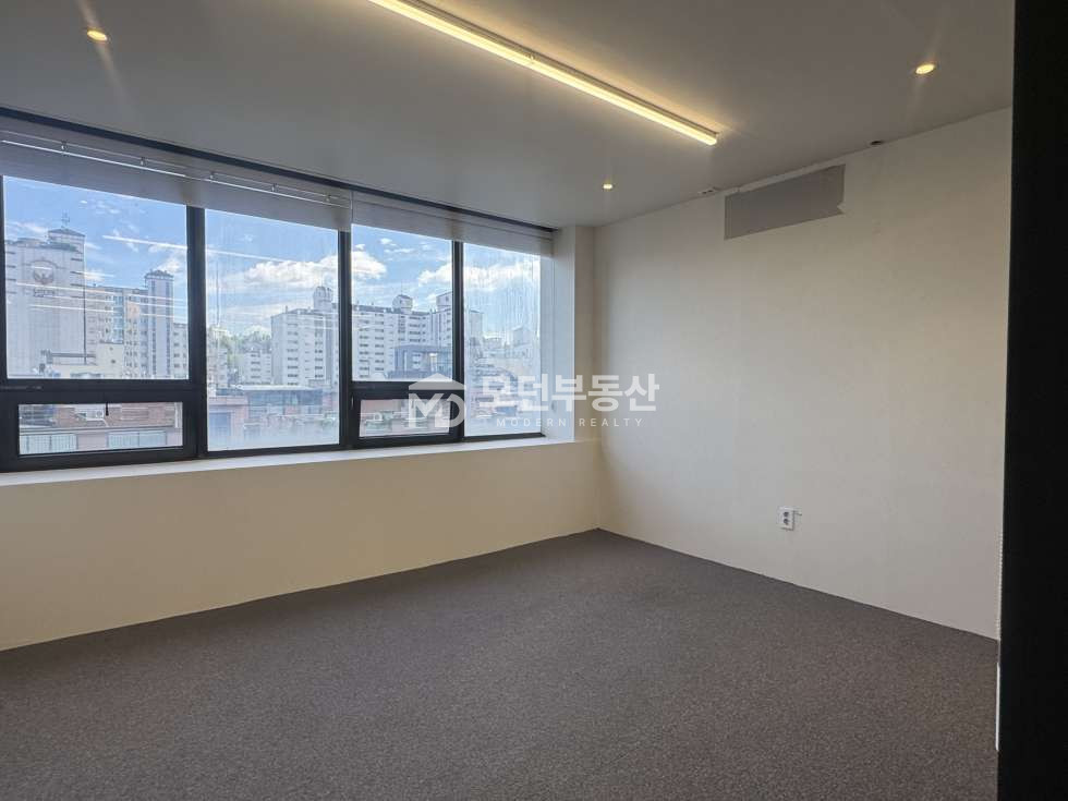 서울 강남구 역삼동 역삼동 사무실 임대 ㅣ 60평대 역삼초교사거리 청암빌딩 월세 매물번호 10668 사진 10