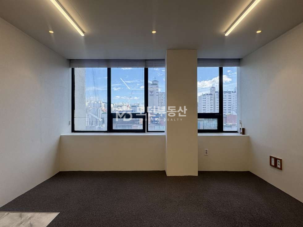 서울 강남구 역삼동 역삼동 사무실 임대 ㅣ 60평대 역삼초교사거리 청암빌딩 월세 매물번호 10668 사진 12