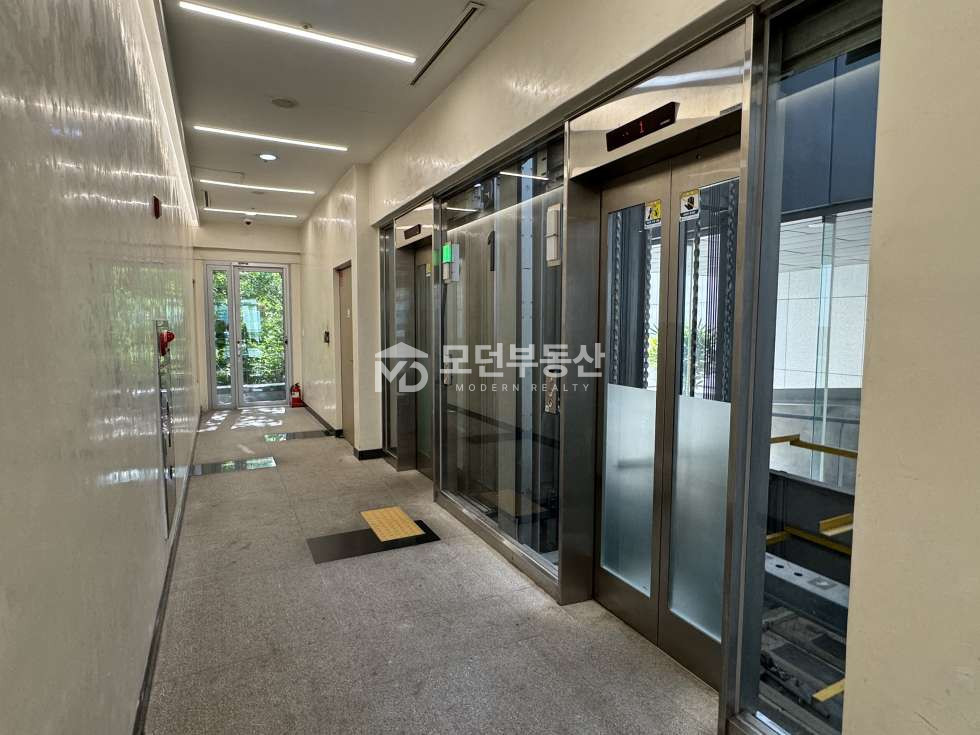 서울 강남구 역삼동 역삼동 사무실 임대 ㅣ 70평대 역세권 미드타운센터 월세 매물번호 10671 사진 11