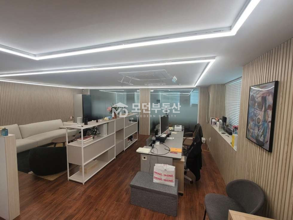 서울 강남구 신사동 신사동 사무실 임대 ㅣ 20평대 압구정역 역세권 명진빌딩 월세 매물번호 10682 사진 2