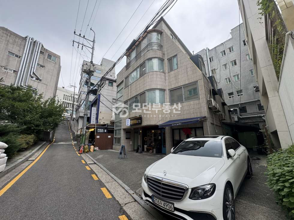 서울 강남구 논현동 논현동 사무실 임대 ㅣ 20평대 강남구청역 리스컴빌딩 월세 매물번호 10689 사진 9