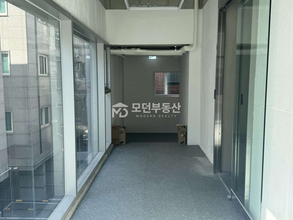 서울 강남구 논현동 논현동 사무실 임대 ㅣ 20평대 1층 월세 매물번호 10715 사진 6