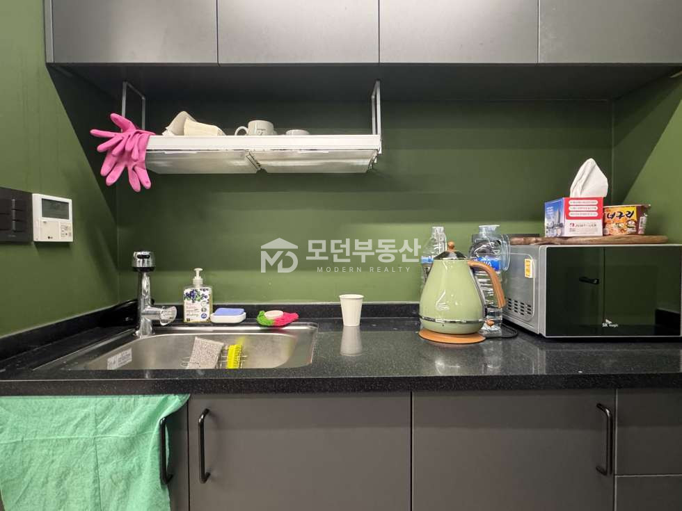 서울 강남구 신사동 압구정역 역세권 도산대로 층고 높은 인테리어 사무실 임대 월세 매물번호 10013 사진 12