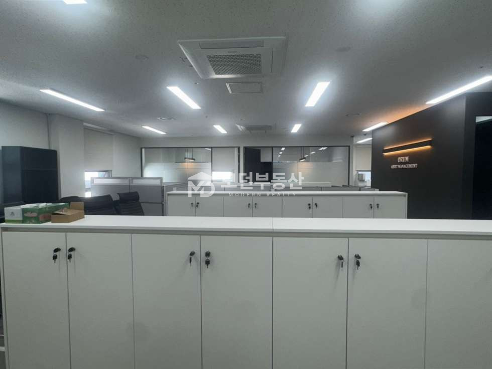 서울 강남구 대치동 강남 대치동 사무실 임대 ㅣ 삼성역 역세권 ㆍ 전용 50평대 ㆍ 인테리어 월세 매물번호 10045 사진 4
