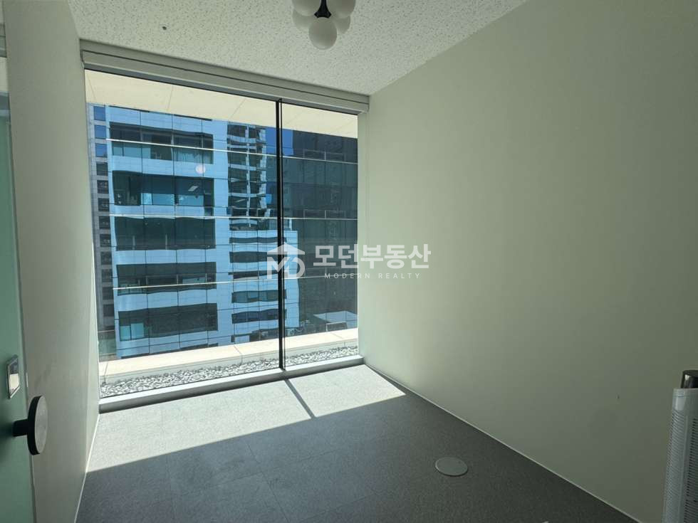 서울 강남구 대치동 강남 대치동 사무실 임대 ㅣ 삼성역 역세권 ㆍ 전용 50평대 ㆍ 인테리어 월세 매물번호 10045 사진 8