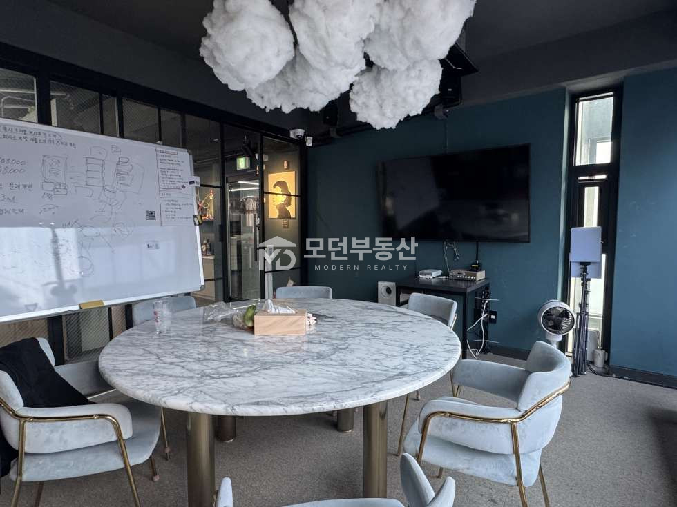 서울 강남구 신사동 강남 신사동 사무실 임대 ㅣ 신사역 역세권 ㆍ 전용 30평대 ㆍ 인테리어 월세 매물번호 10036 사진 8