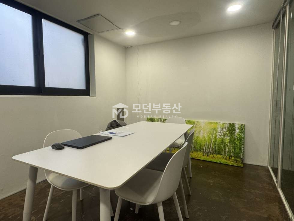 서울 강남구 논현동 강남 논현동 사무실 임대 ㅣ 논현역 도보 6분 ㆍ 전용 50평 ㆍ 학원 월세 매물번호 10060 사진 11