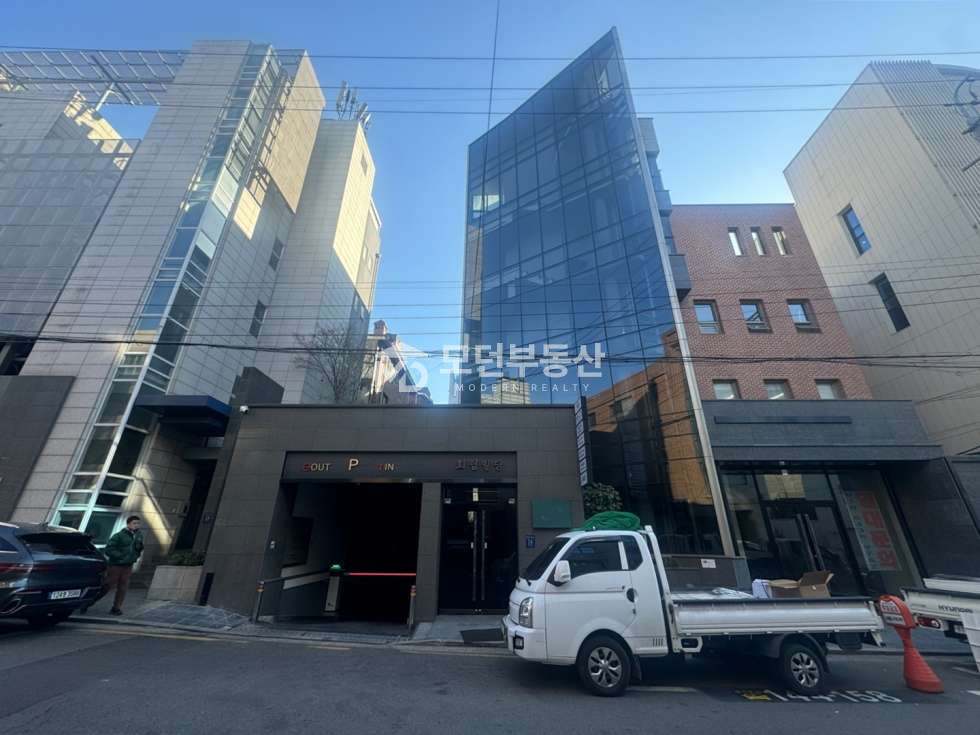 서울 강남구 논현동 강남구청역 사무실 임대 ㅣ 전용 34평 깔끔한 인테리어 월세 매물번호 10061 사진 9