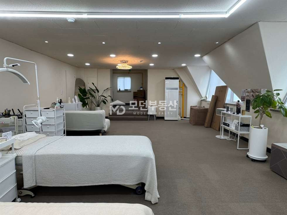 서울 강남구 역삼동 역삼동 사무실 임대 ㅣ 전용 20평대 가성비 인테리어 월세 매물번호 10083 사진 2