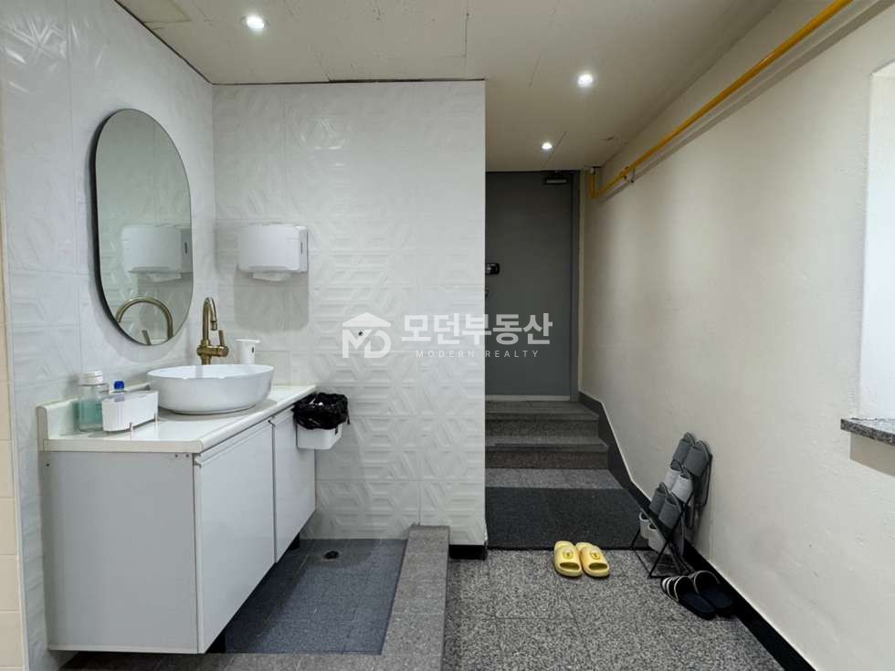 서울 강남구 역삼동 역삼동 사무실 임대 ㅣ 전용 20평대 가성비 인테리어 월세 매물번호 10083 사진 7