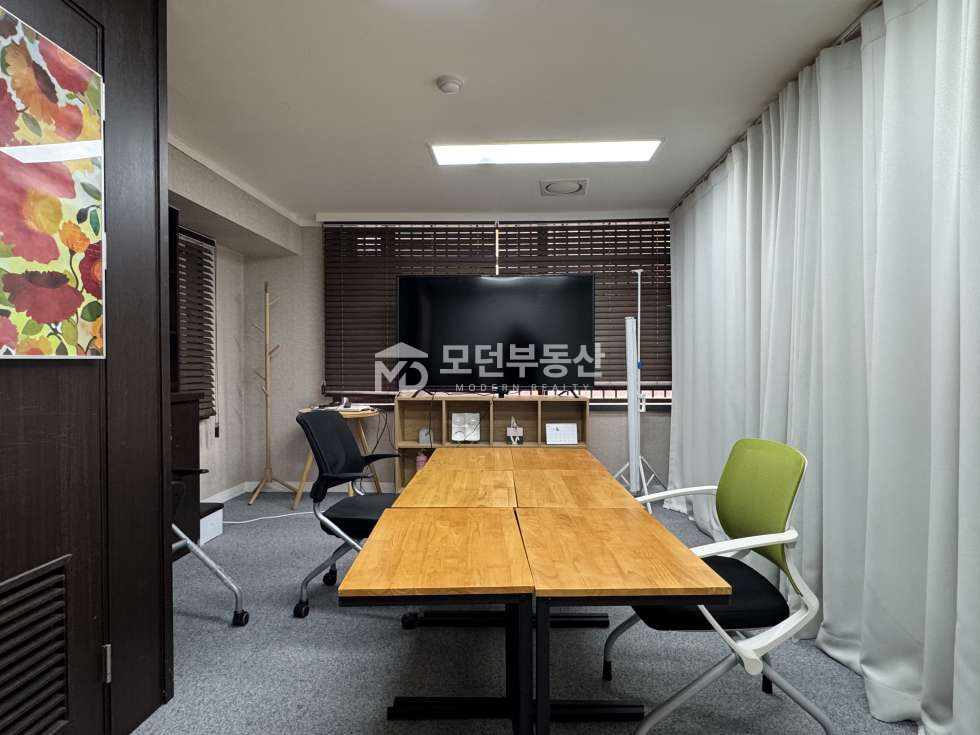 서울 강남구 역삼동 역삼역 사무실 임대 ㅣ 전용 50평대 역세권 월세 매물번호 10113 사진 4