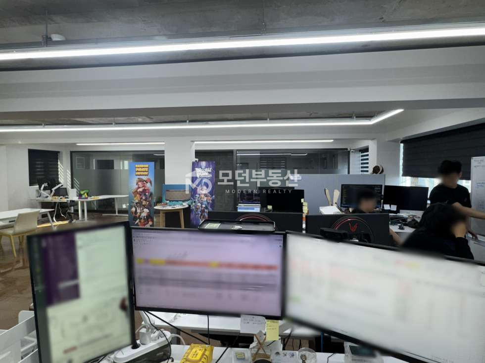 서울 강남구 삼성동 선정릉역 사무실 임대 ㅣ 층고 높은 인테리어 전용 50평대 월세 매물번호 10120 사진 4