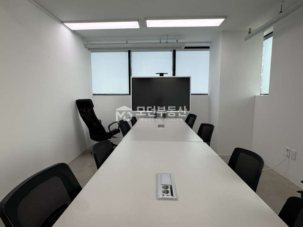 서울 강남구 삼성동 삼성중앙역 사무실 임대 ㅣ 소형 인테리어 20평대 월세 매물번호 10168 사진 6