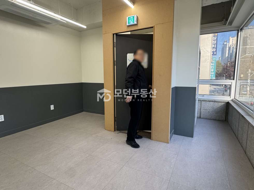 서울 강남구 논현동 언주역 사무실 임대 ㅣ 60평대 인테리어 명진빌딩 월세 매물번호 10184 사진 9