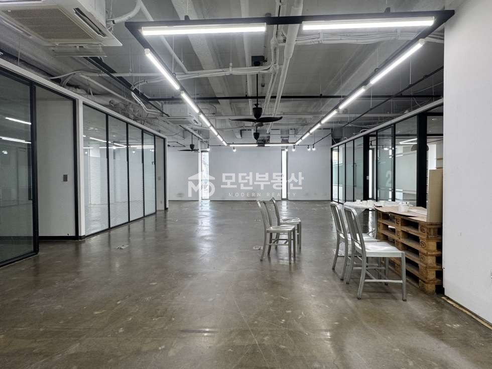 서울 강남구 논현동 학동역 사무실 임대 ㅣ 100평대 대로변 월세 매물번호 10186 사진 2