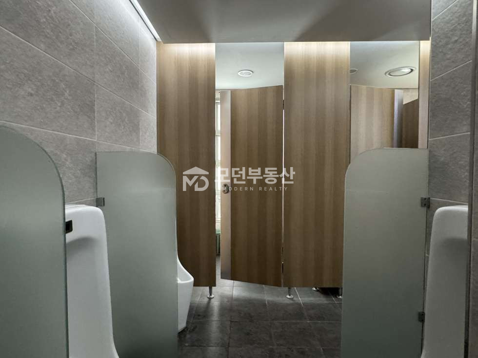 서울 강남구 삼성동 삼성중앙역 사무실 임대 ㅣ 80평대 인테리어 높은 층고 월세 매물번호 10245 사진 11