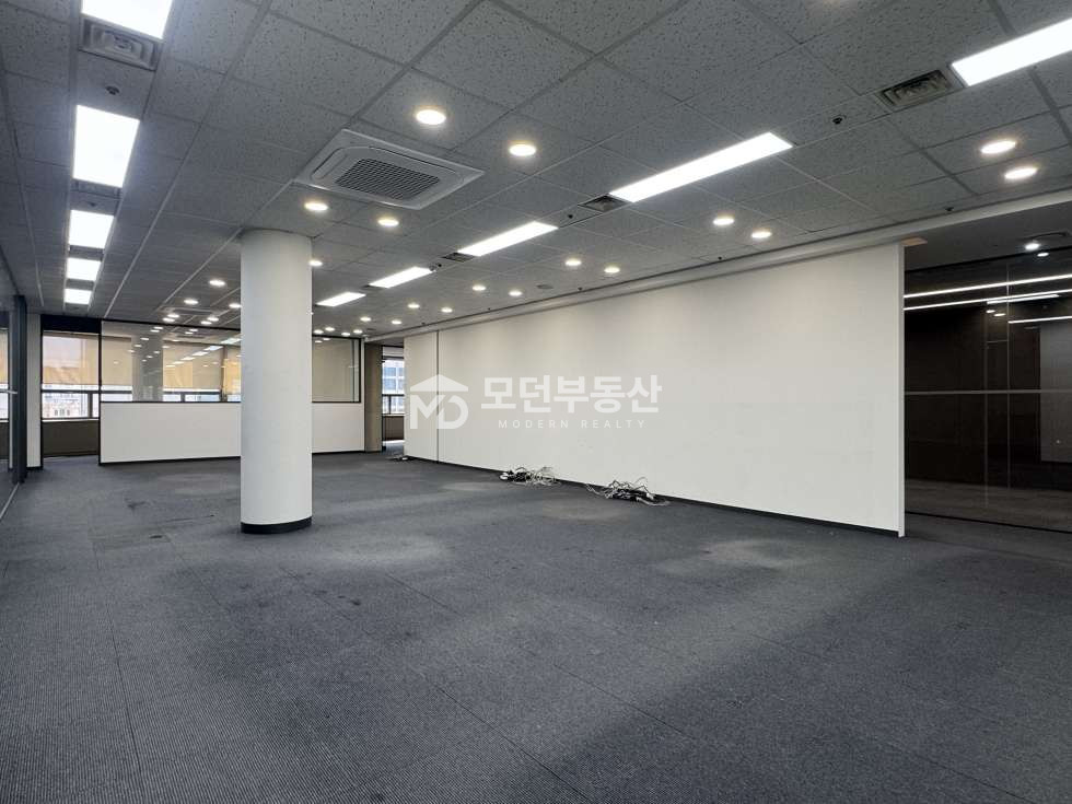 서울 강남구 삼성동 선릉역 사무실 임대 ㅣ 100평대 인테리어 신일빌딩 월세 매물번호 10256 사진 4