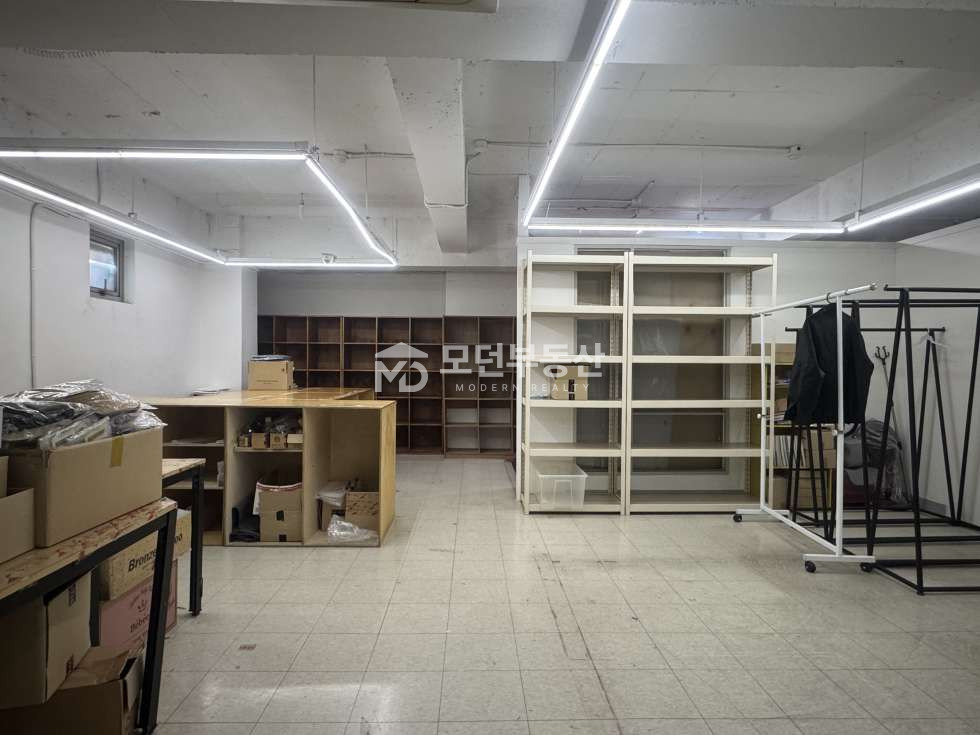 서울 강남구 신사동 신사역 사무실 임대 ㅣ 50평대 인테리어 가로수길 월세 매물번호 10302 사진 7