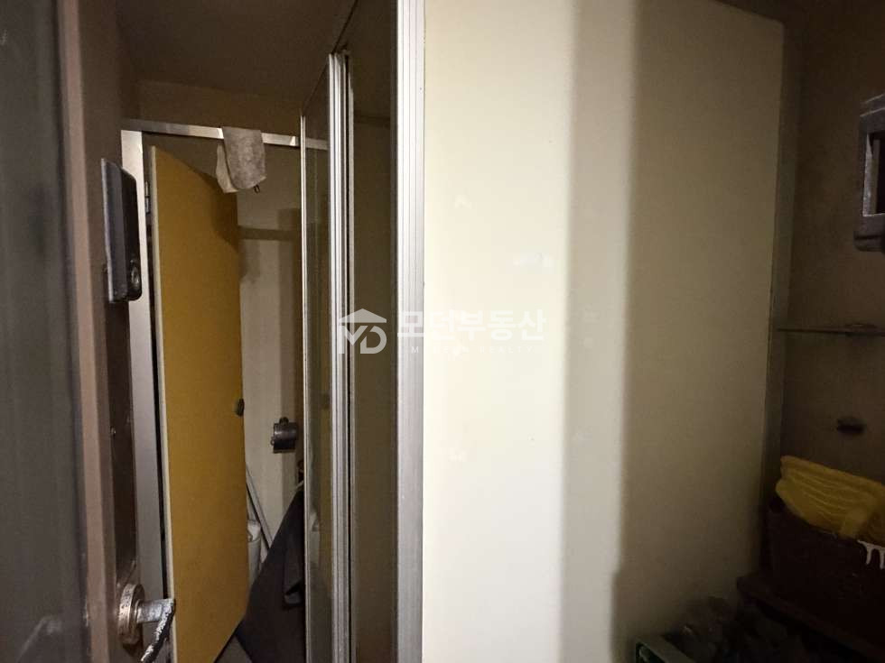 서울 강남구 논현동 강남구청역 역세권 층고 4M 전층 사용 무권리 피트니스 추천 상가 월세 매물번호 10312 사진 11