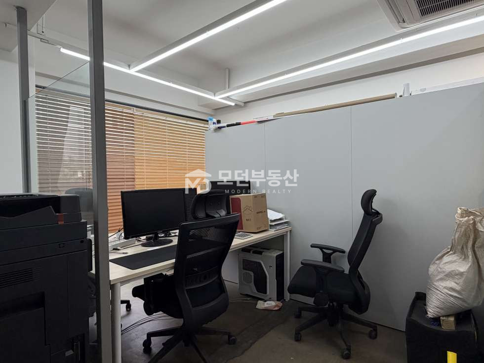 서울 강남구 논현동 학동역 도보 1분 S급 가성비 인테리어 완비 단독 테라스 사무실 월세 매물번호 10339 사진 4