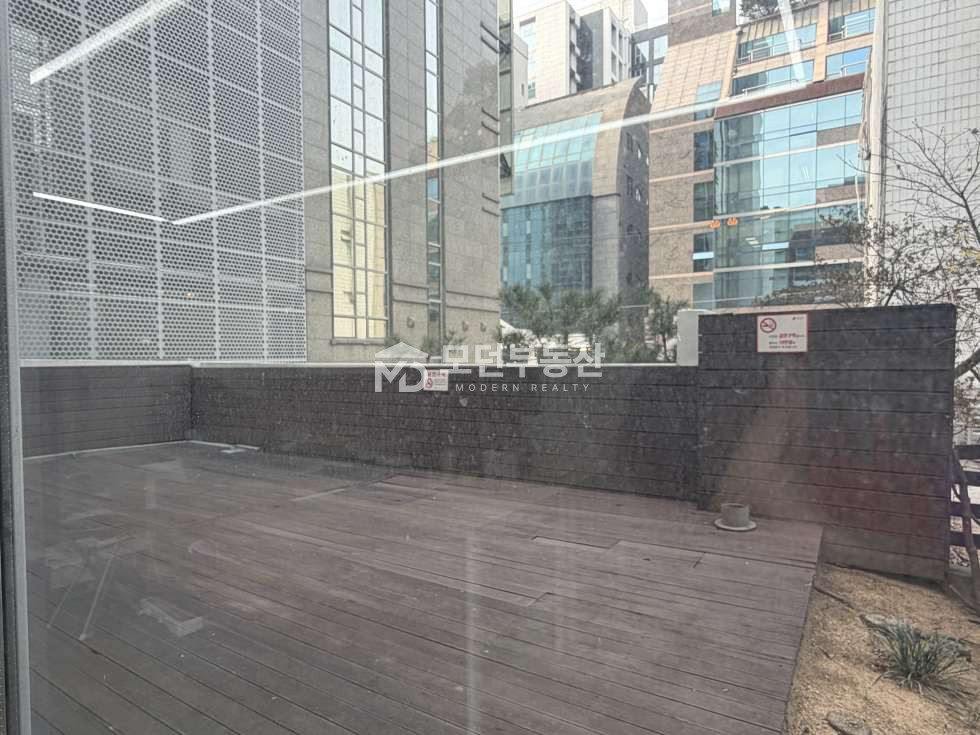 서울 강남구 논현동 학동역 도보 1분 S급 가성비 인테리어 완비 단독 테라스 사무실 월세 매물번호 10339 사진 10