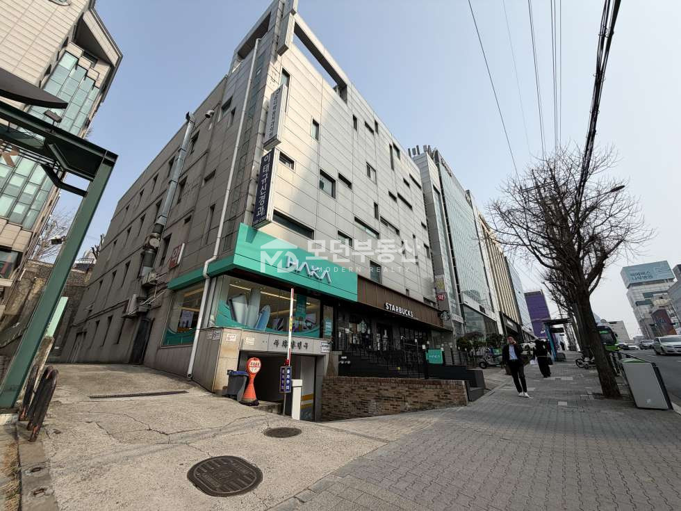 서울 강남구 논현동 학동 언주 더블역세권 인테리어 완비 주차 편리한 사무실 월세 매물번호 10342 사진 1