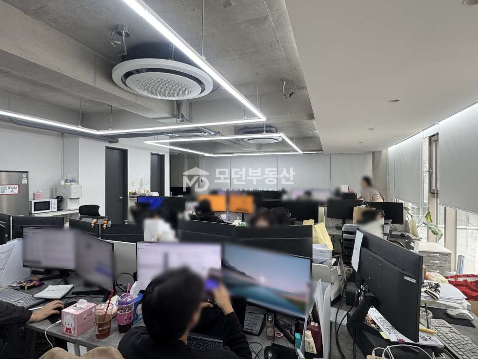 서울 강남구 논현동 언주역 사옥 임대 ㅣ 200평대 인테리어 월세 매물번호 10360 사진 12