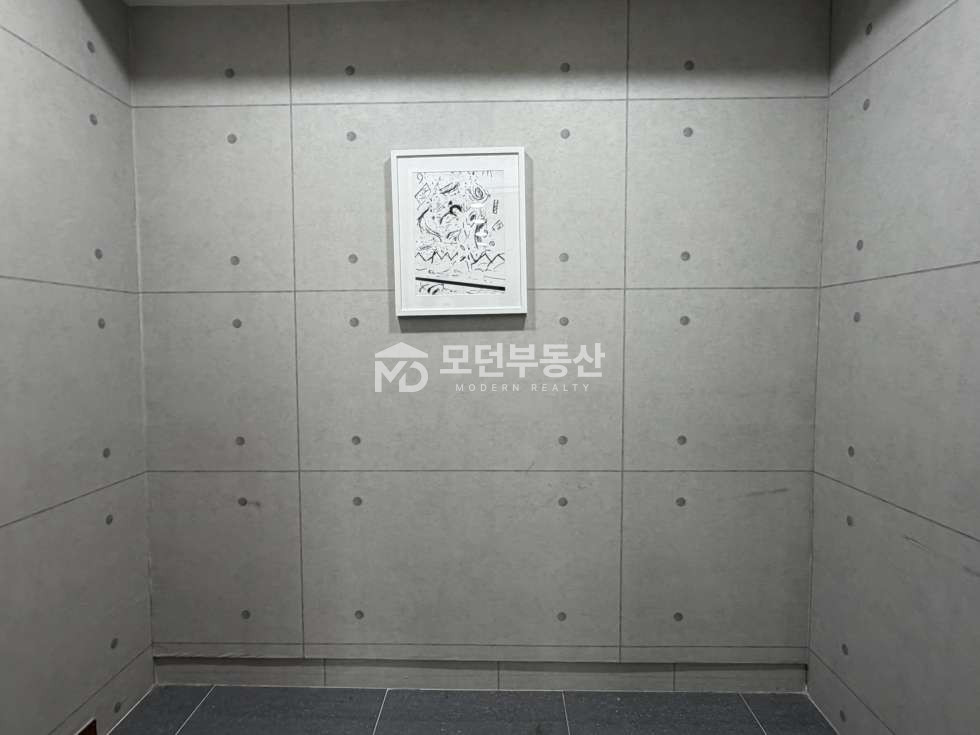 서울 강남구 논현동 선정릉역 2분 대로변 코너 인테리어 완비된 수도인입 주차가능 가성비 사무실 월세 매물번호 10367 사진 6