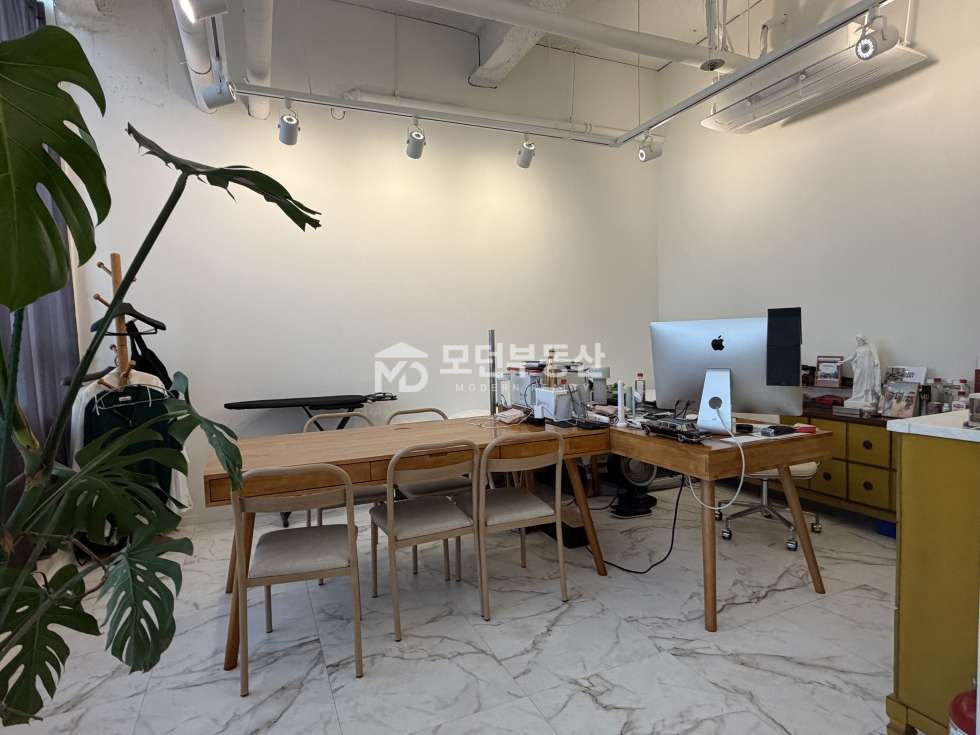 서울 서초구 잠원동 신사역 1분 강남대로변 인테리어 완비 층고 높은 무권리 상가 사무실 월세 매물번호 10407 사진 11