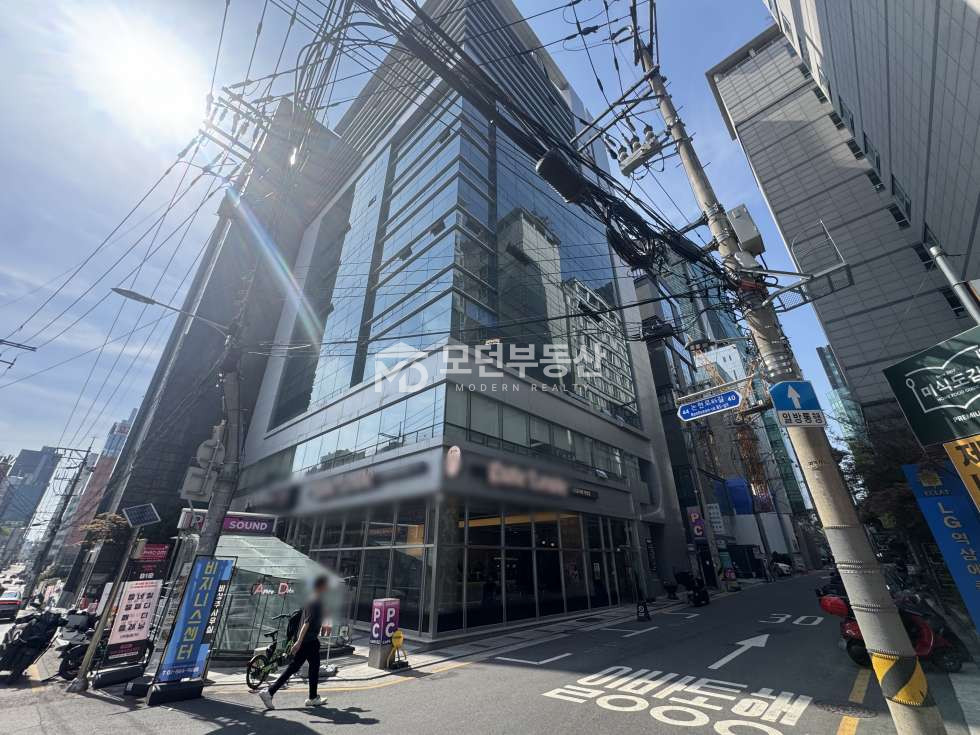 서울 강남구 역삼동 역삼역 사무실 임대 ㅣ 100평대 인테리어 무상승계 월세 매물번호 10422 사진 13