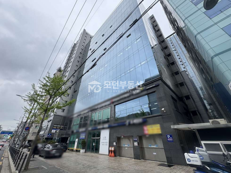 서울 서초구 서초동 주건축물제1동 서울교대교차로 사무실 임대 ㅣ 100평대 대로변 월세 매물번호 10439 사진 15